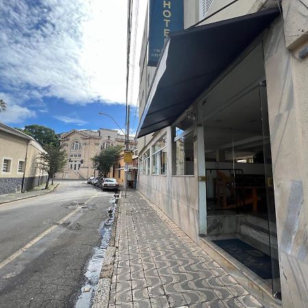 Hotel Thermas Da Mantiqueira - Pocos De Caldas - De Frente Para A Praca Central E Relogio Floral Eksteriør billede