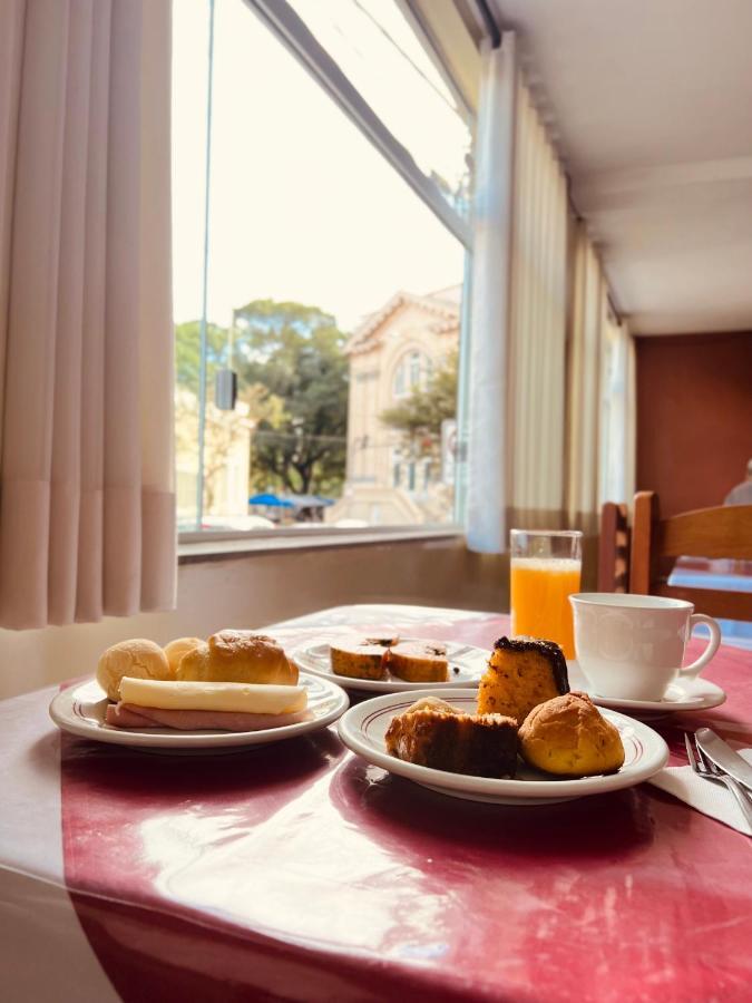 Hotel Thermas Da Mantiqueira - Pocos De Caldas - De Frente Para A Praca Central E Relogio Floral Eksteriør billede